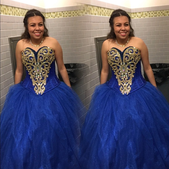 Profile Picture of Keisha Alberto (@goldennkay) on Poshmark