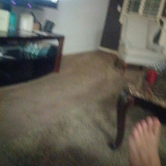 Profile Picture of Nancy Corona (@lleopards) on Poshmark