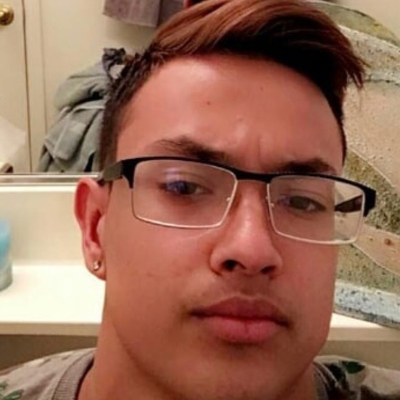 Profile Picture of Bryce Maples (@celohc) on Poshmark