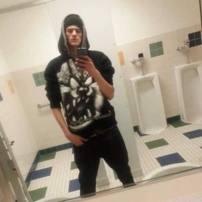 Profile Picture of Aaron Melius (@aaron_melius) on Twitter