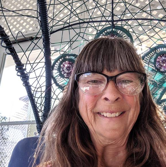 Profile Picture of Pam Cummings (@pamcummings) on Poshmark