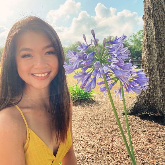 Profile Picture of Kim Lam (@kimtl) on Poshmark