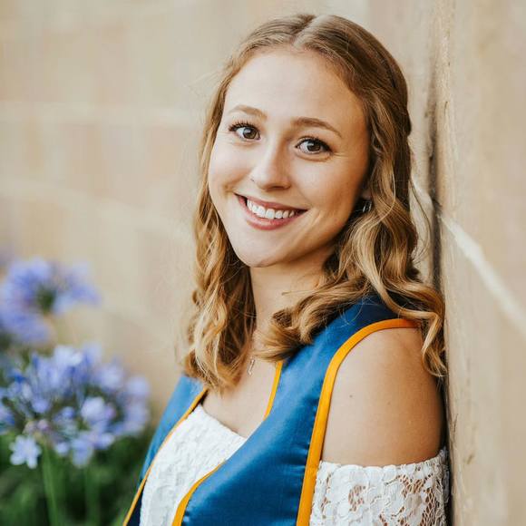 Profile Picture of Lauren Ringman (@laringman) on Poshmark