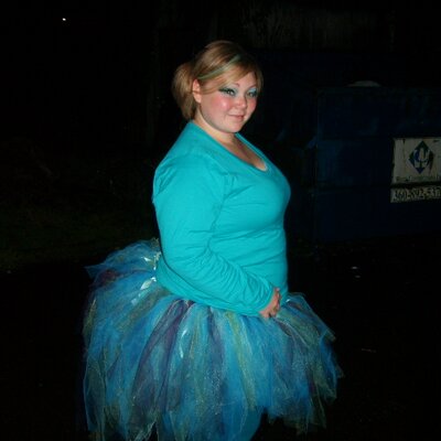 Profile Picture of Maureen Browne-Kerr (@MaureenBKerr) on Twitter