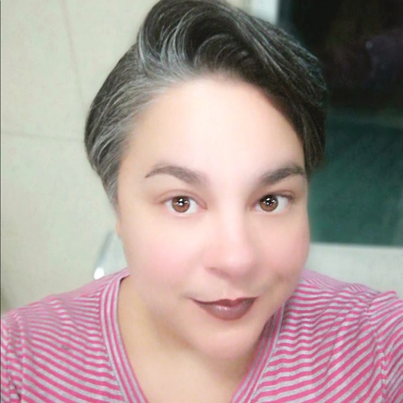 Profile Picture of Blair Campbell (@blairede) on Poshmark