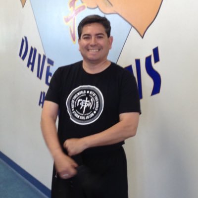 Profile Picture of Ray Carbajal Jr. (@RayCarbajalJr1) on Twitter