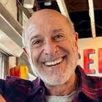 Profile Picture of David Sternfeld (@dsternfeld) on Facebook