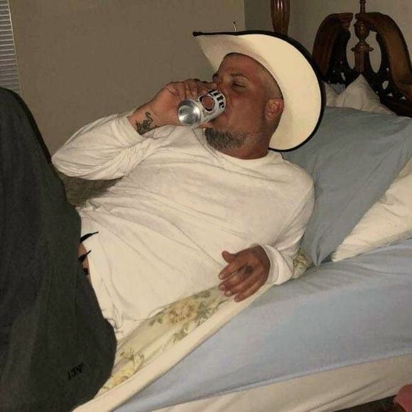 Profile Picture of Dustin Eubanks (@dustin_eubanks) on Poshmark