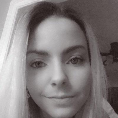 Profile Picture of April Lamphere (@lamphere) on Twitter