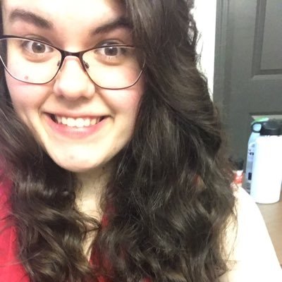 Profile Picture of Stephanie (@the_pi_lady) on Twitter