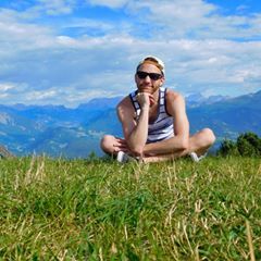 Profile Picture of Doug Mackay (@idougie) on Tiktok