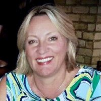 Profile Picture of Annette Smith (@SoloCapri) on Twitter