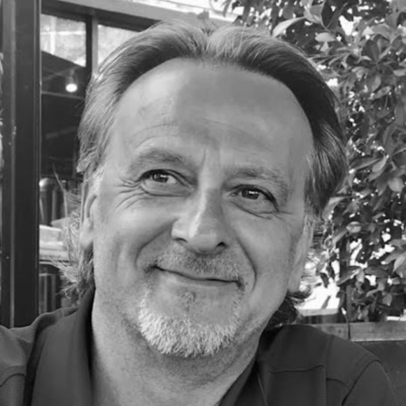 Profile Picture of Derek Denoyer (@derekdenoyer) on Poshmark