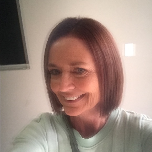 Profile Picture of Rhonda Case (@rdianecase) on Poshmark