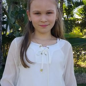 Profile Picture of Julia Rusch (@JuliaRusch3) on Twitter