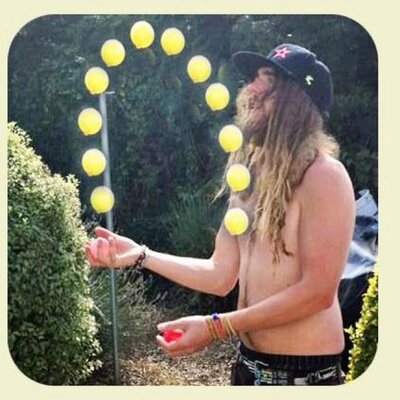 Profile Picture of Deem (@DeemAdam) on Twitter