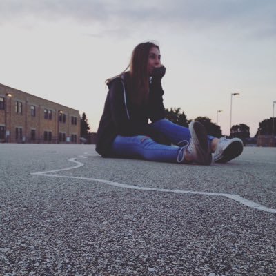 Profile Picture of Livvy Maree (@AmberDandman38) on Twitter