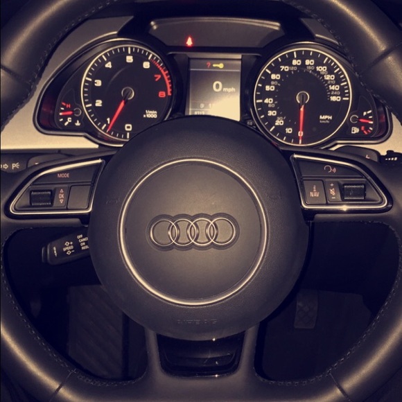 Profile Picture of Daniil Vasilchuk (@zboss) on Poshmark