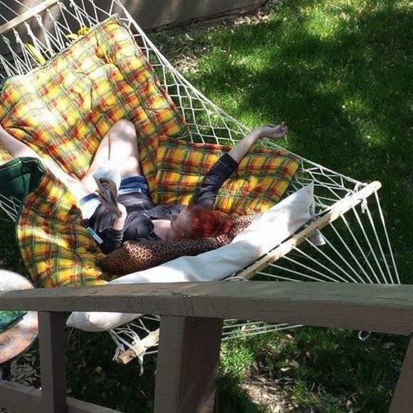 Profile Picture of Lisa Fournier (@lisabannon) on Poshmark