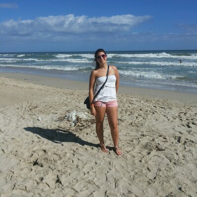 Profile Picture of StePhaNie (@TiiFiiTa_MooN) on Twitter