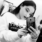 Profile Picture of 𝔐𝔞𝔪𝔦’ℌ𝔬𝔬𝔡 🌙 (@c.rivera.93) on Instagram