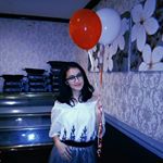 Profile Picture of lisatanzill (@lisatanzill) on Instagram