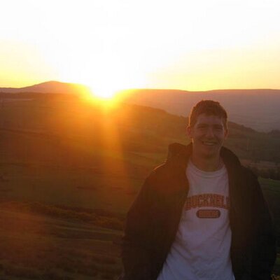 Profile Picture of John Thiel (@JohnThiel12) on Twitter