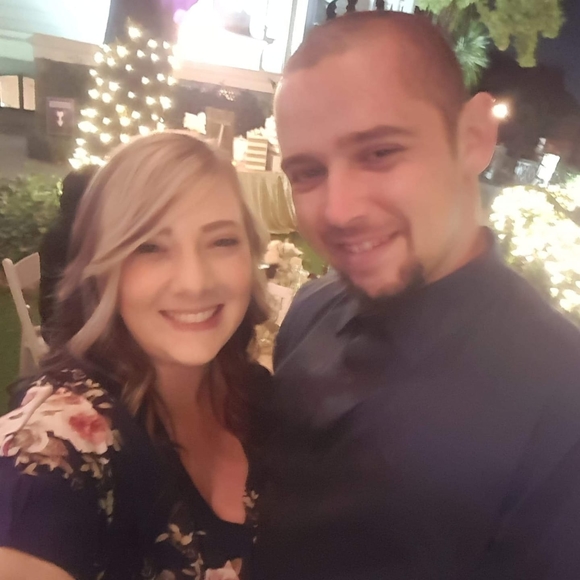 Profile Picture of Stacie Fjellstrom (@lilstacie725) on Poshmark