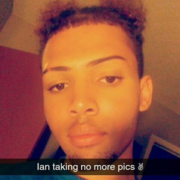 Profile Picture of Josh Prince (@joshuaprince) on Poshmark