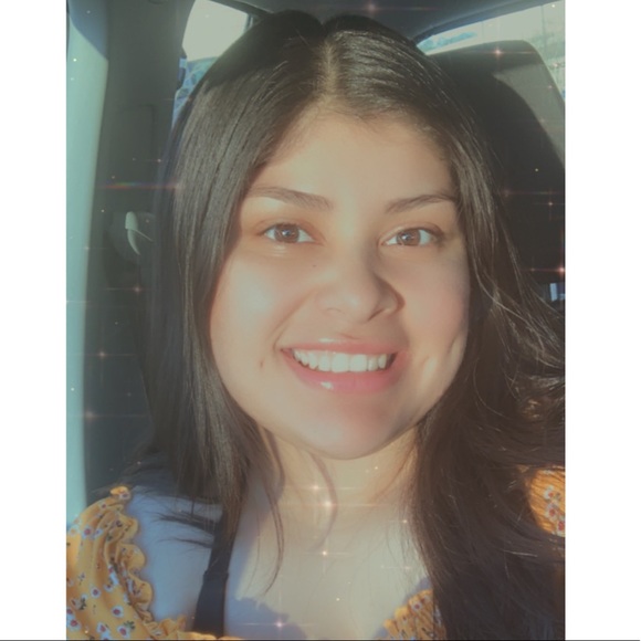 Profile Picture of Donna Romero (@donna_judy) on Poshmark