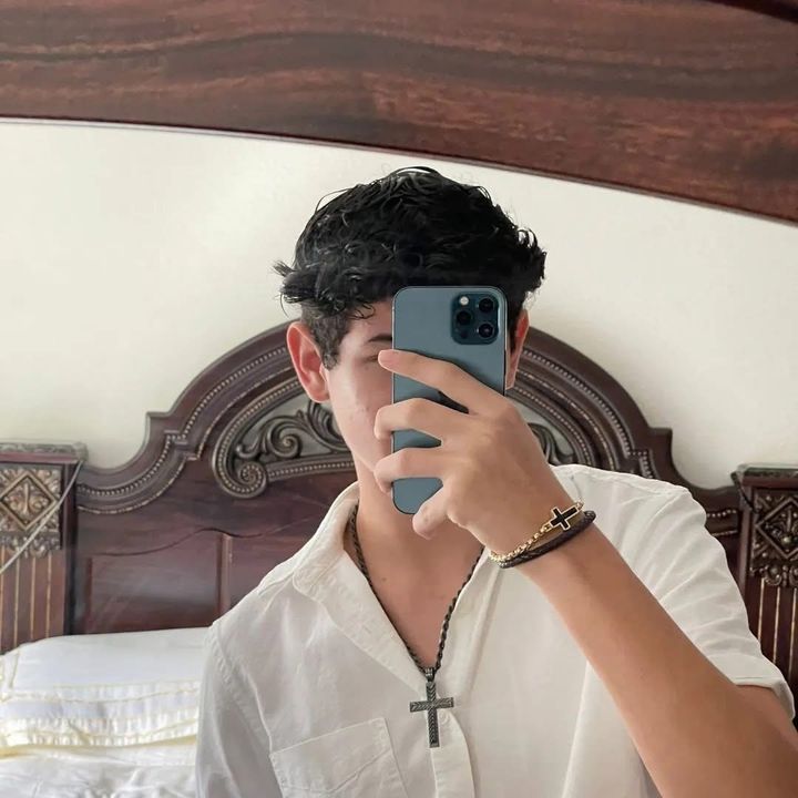 Profile Picture of kenneth (@__kennethh) on Tiktok