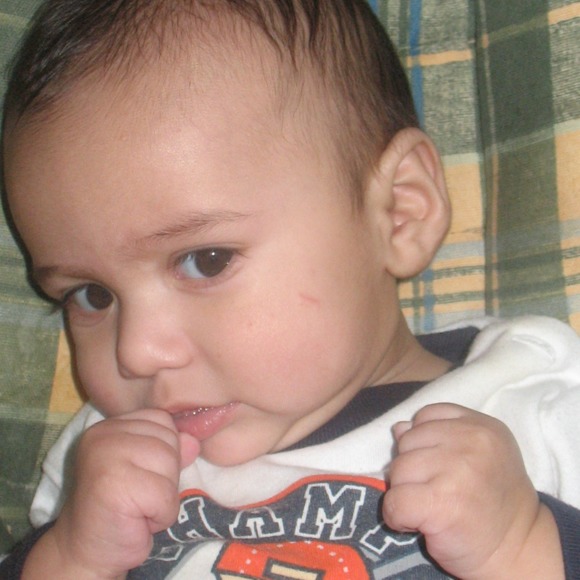 Profile Picture of Mark Velasquez (@papichulo1948) on Poshmark