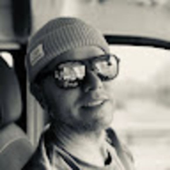 Profile Picture of Bryson Womack (@agentwomack) on Poshmark