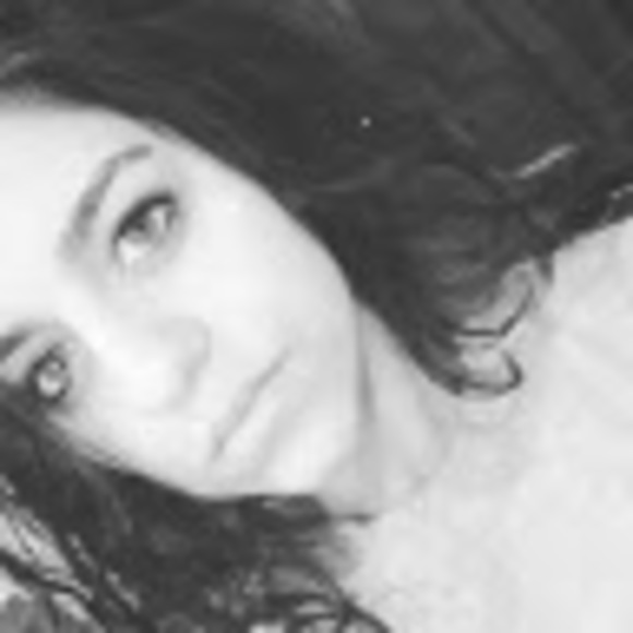 Profile Picture of Caitlyn Dilemme (@cdilemme06) on Poshmark