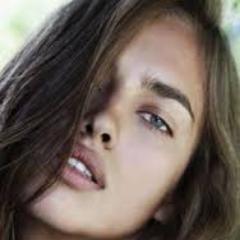 Jelena - Twitter Profile Picture of Jelena (@SandraJohn67) on Twitter