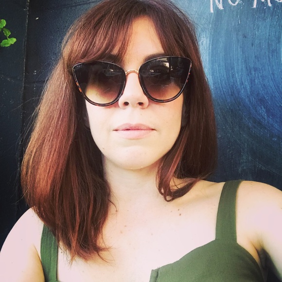 Profile Picture of Celia Moore (@celiamoore502) on Poshmark