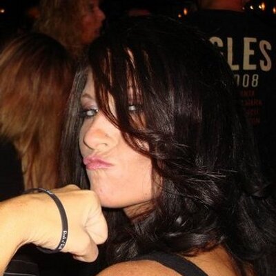 Profile Picture of Tonya Munoz (@TonyaMunoz77) on Twitter
