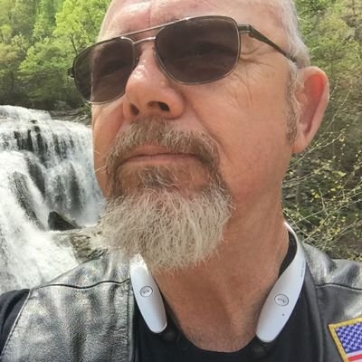 Profile Picture of Larry Stone (@LRStone513) on Twitter