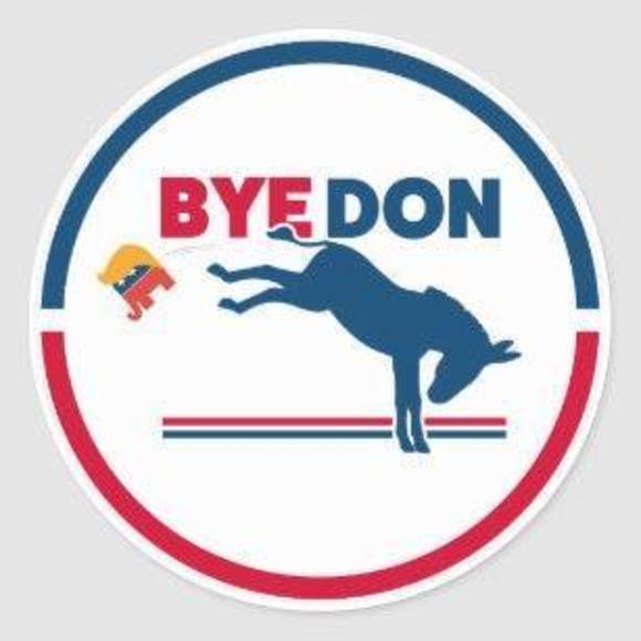 Lynn Vannucci - Poshmark Profile Picture of Lynn Vannucci (@lynnvannucci) on Poshmark