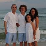 Profile Picture of Joanne Thomas Webber (@jomama6666) on Instagram