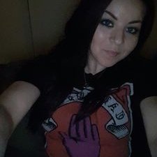 Profile Picture of Crystal Navarette (@iAREcrystal) on Twitter