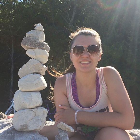 Haylee Sigafoose - Poshmark Profile Picture of Haylee Sigafoose (@sigafooseh) on Poshmark