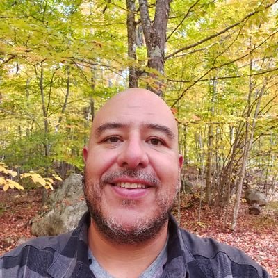 Profile Picture of Alejandro Perez Is Getting Vaccinated (@aperezv) on Twitter