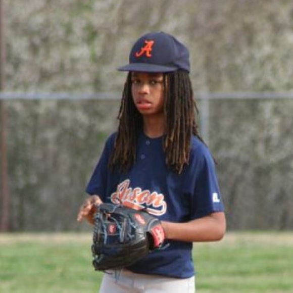 Profile Picture of Isaiah Hatcher (@isaiahhatcher25) on Poshmark
