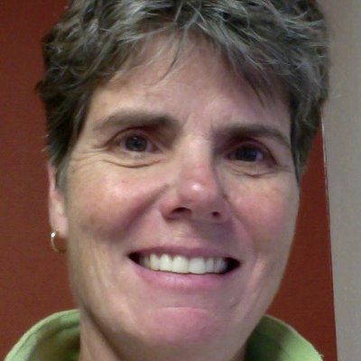 Profile Picture of Ellen Winiarczyk (@ellenwinarzic) on Twitter