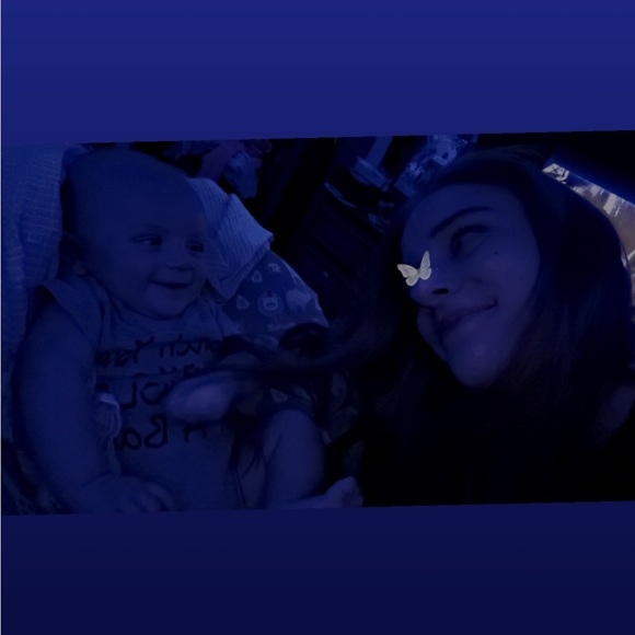 Profile Picture of Faith Plumlee (@faithplumlee) on Poshmark