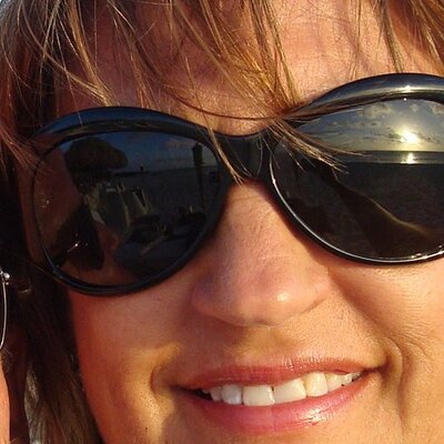 Profile Picture of Pamela Bills (@pbills) on Twitter