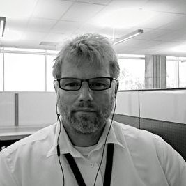 Profile Picture of Lee Harkness (@notesForKaren) on Twitter