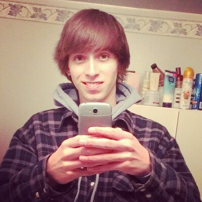 Profile Picture of Christopher LeBoeuf (@82chris6) on Twitter