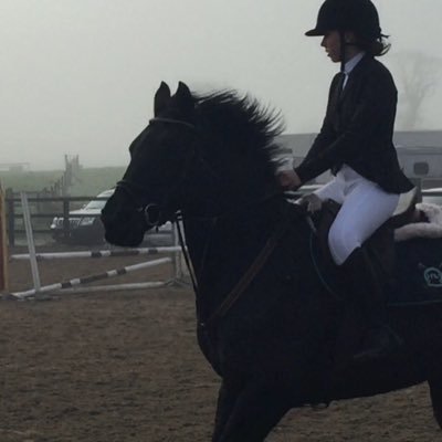 Profile Picture of Lucy Cronin (@lucycronin108) on Twitter